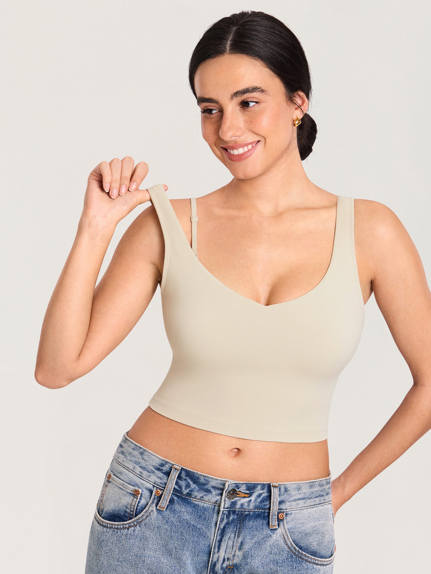 MOMANDA Women's Natrelax® Nursing Crop Tank Top - V Neck Mojave Tan