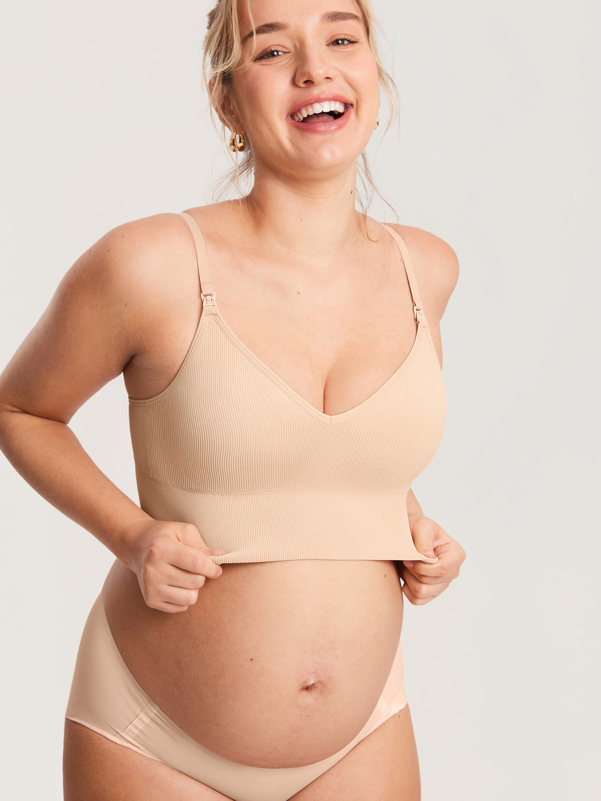 MOMANDA Women's Ribbed V Neck Nursing Bralette Beige @model_info:MOM3