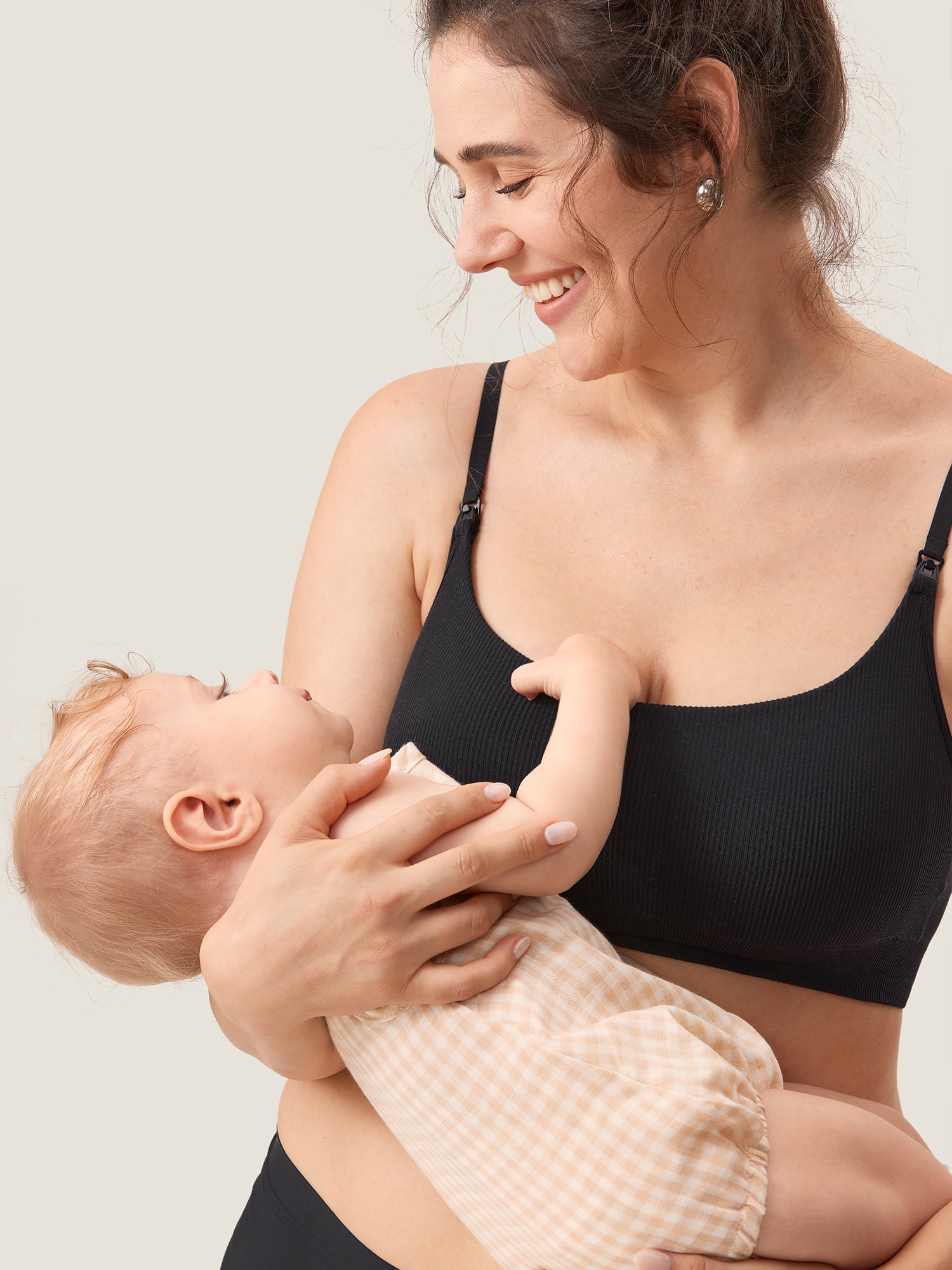 MOMANDA Women's Ribbed Scoop Nursing Bralette Black