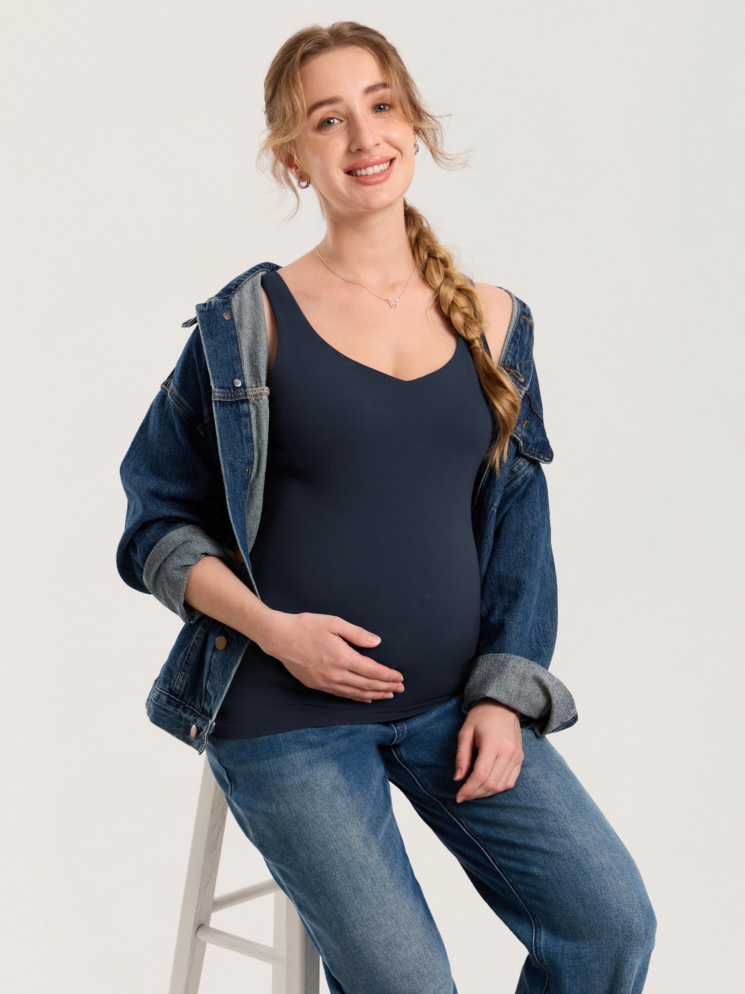 MOMANDA Naterlax® V Neck Nursing Tank Top White