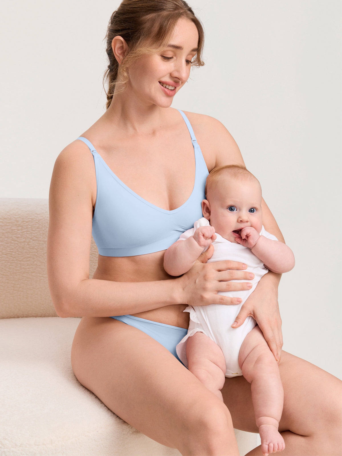 MOMANDA Women's Seamless Soft Knit Nursing Bra ICE @model_info:MOM1