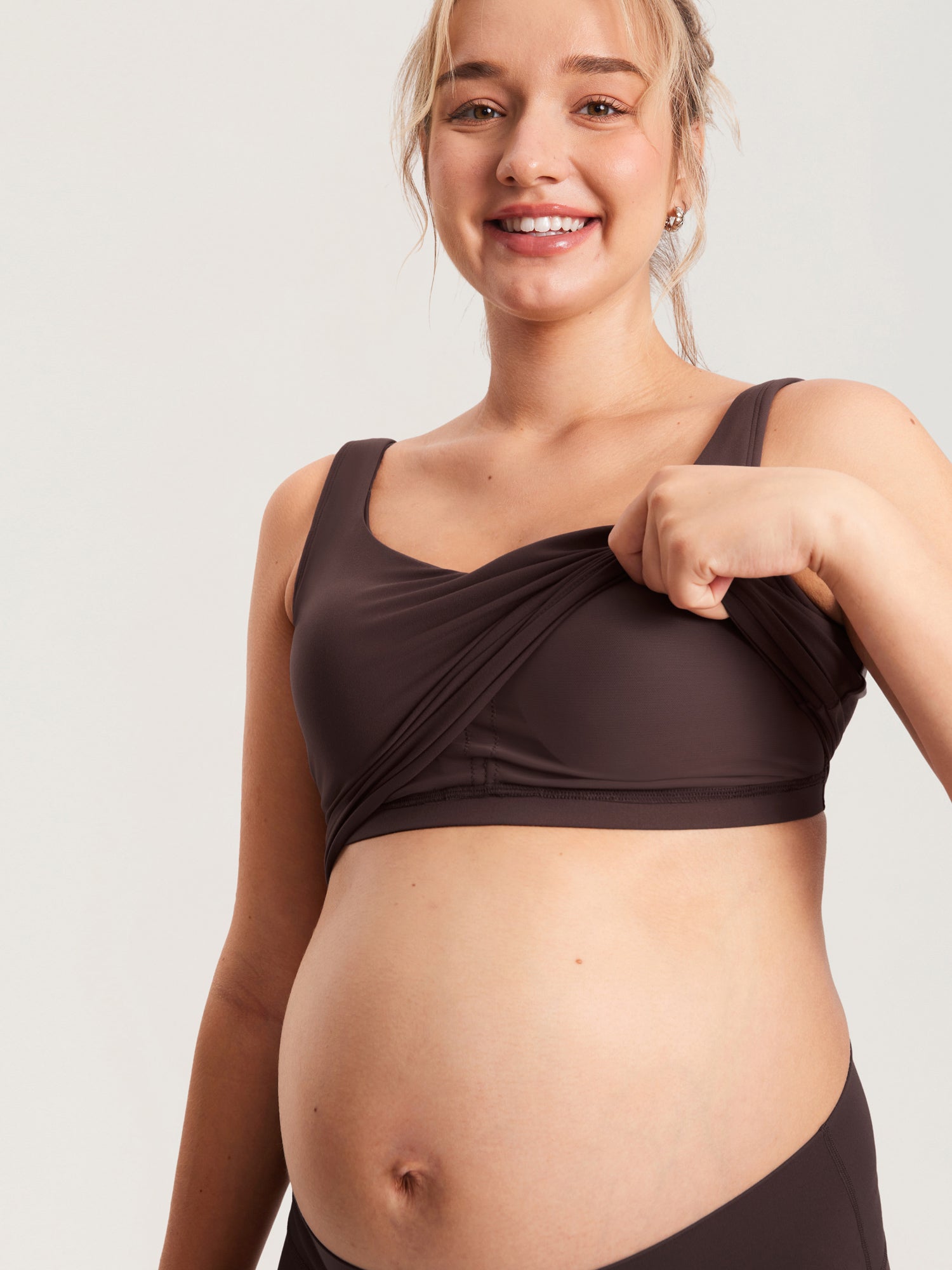 MOMANDA Women's Natrelax® Nursing Crop Tank Top Hot Fudge Brown