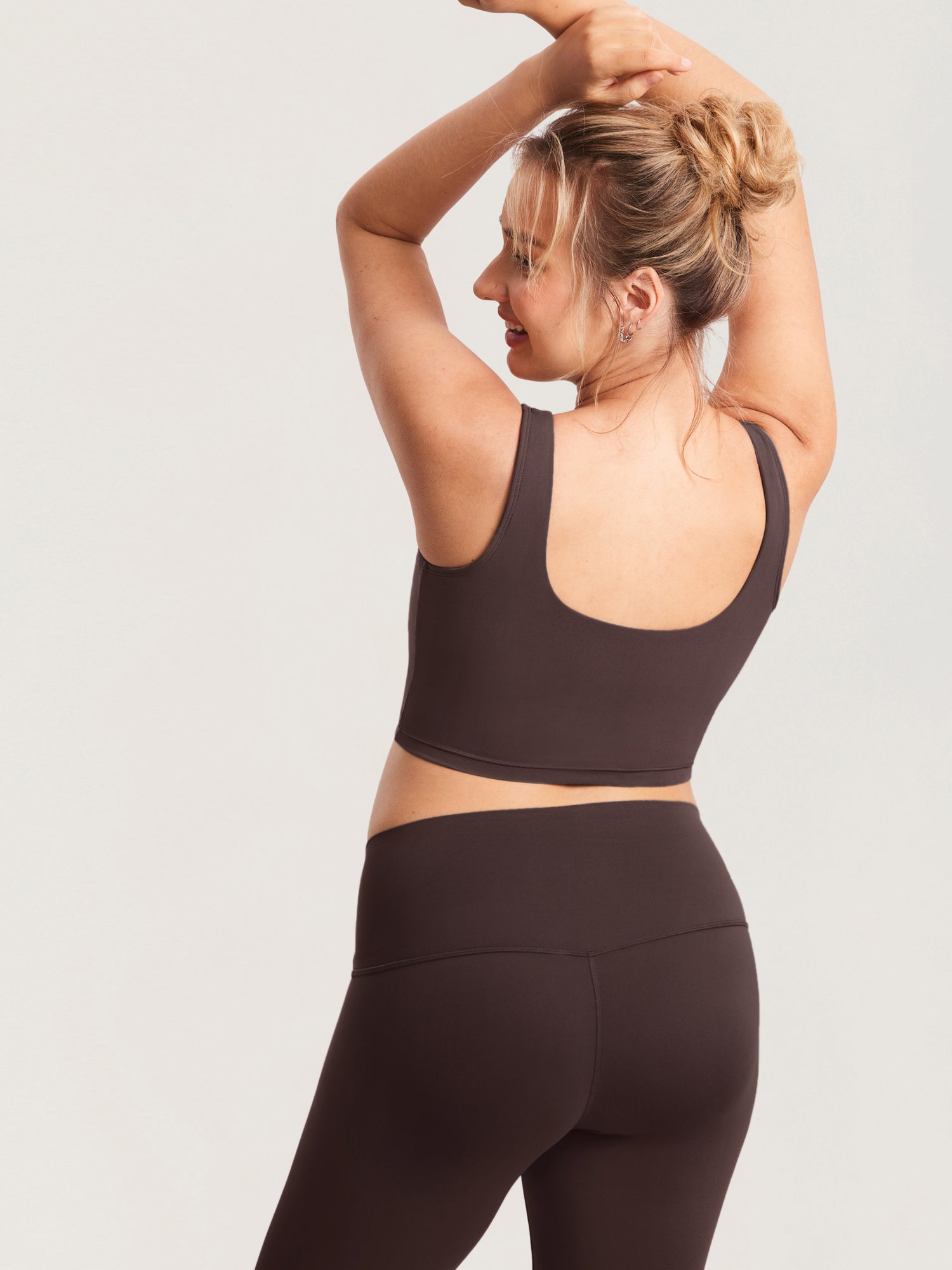 MOMANDA Women's Natrelax® Nursing Crop Tank Top Hot Fudge Brown