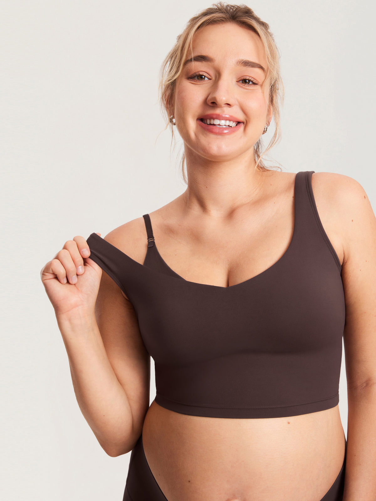 MOMANDA Women's Natrelax® Nursing Crop Tank Top - V Neck Hot Fudge Brown