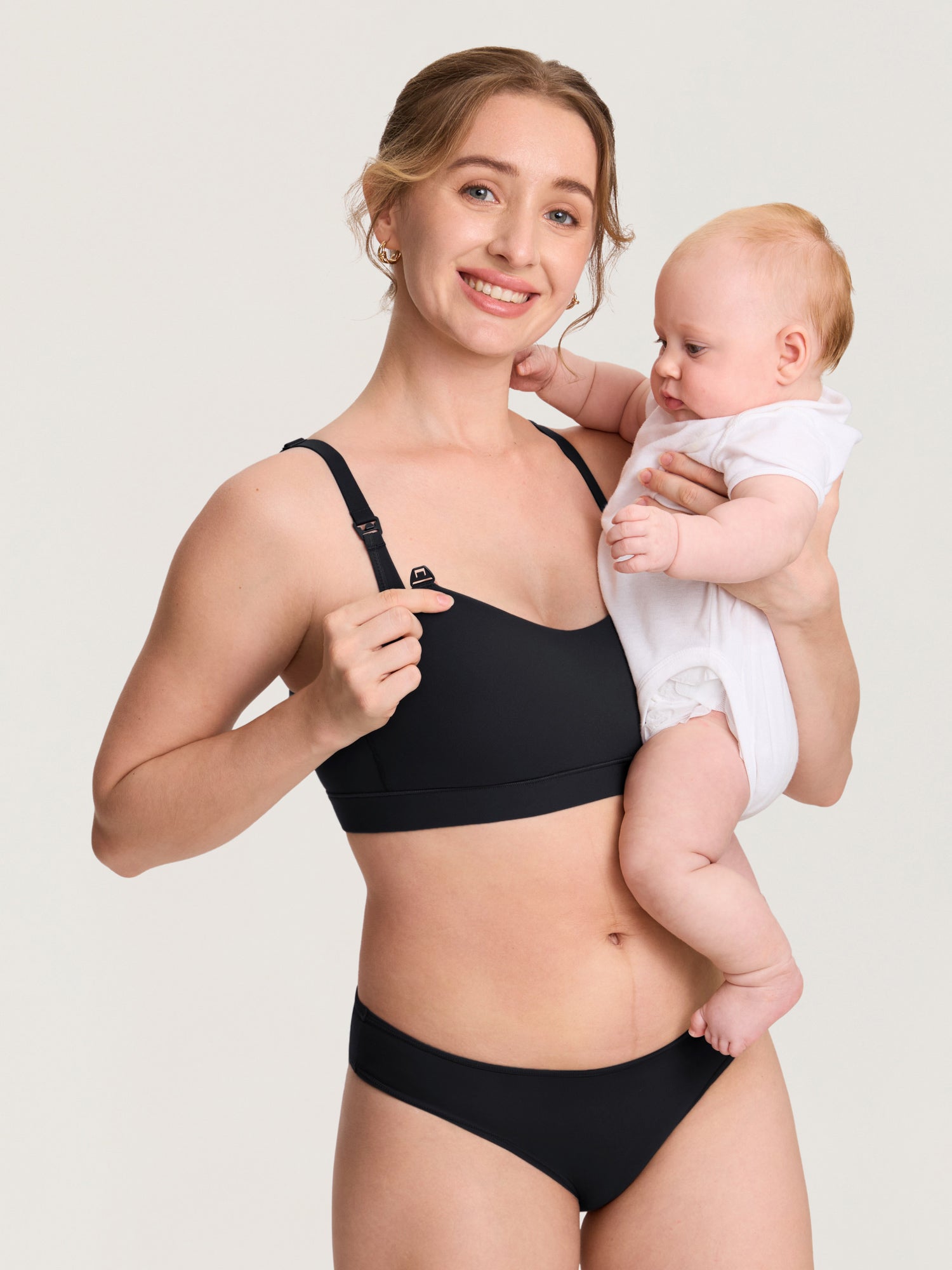 MOMANDA Women's Inbarely® Plus Molded Nursing Bra Black