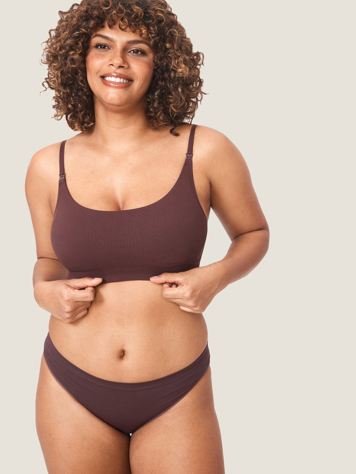MOMANDA Women's Ribbed Scoop Nursing Bralette Hazelnut @model_info:Nursing