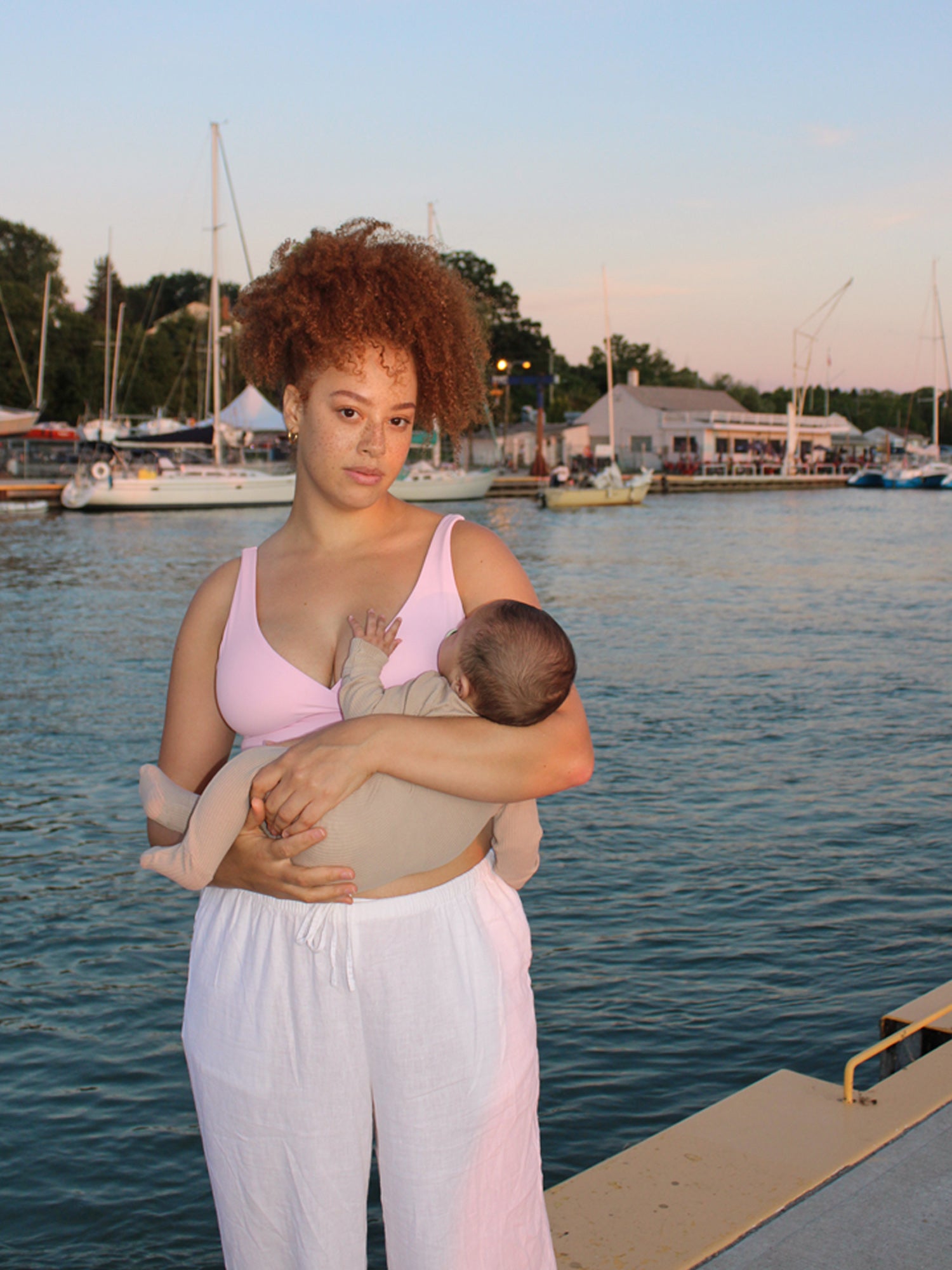 MOMANDA Natrelax® Crossover Nursing Crop Tank Top Sweet Pink