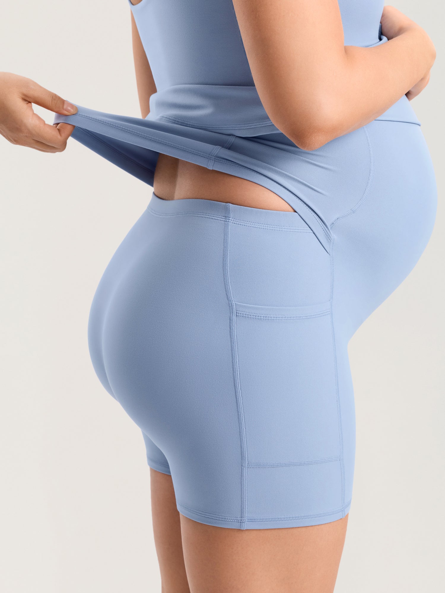 MOMANDA Women's Natrelax® Maternity Mini Dress - Easy Peezy Moonlight Blue @model_info:MOM6