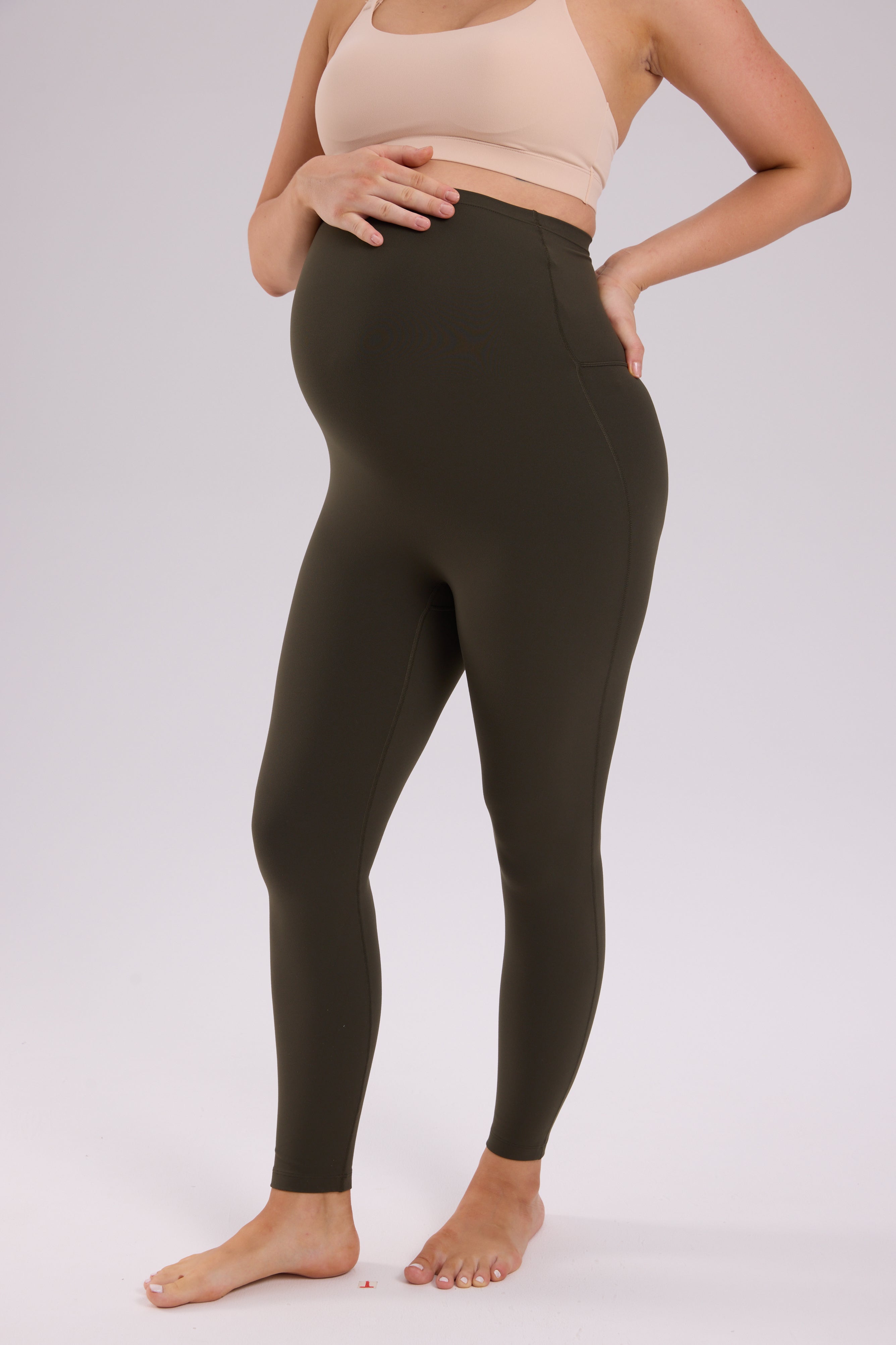Natrelax® Seamless-Front Maternity Leggings 25"